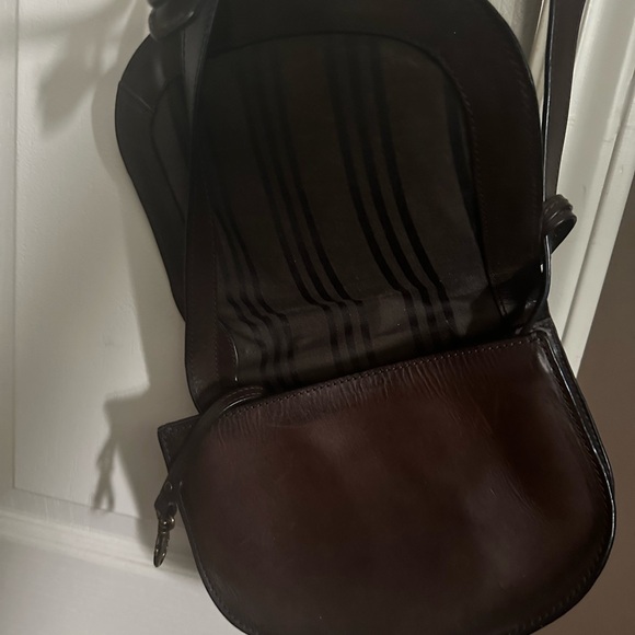 Frye cross body bag with dust bag!!! - Picture 2 of 4